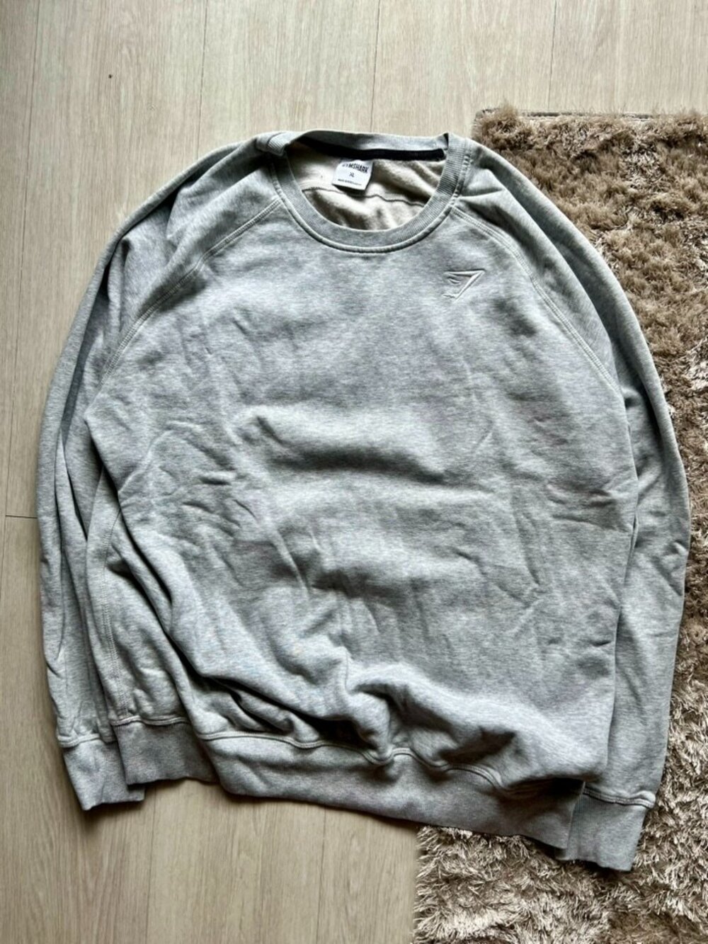 Gymshark Fleece Crewneck Sweater Men’s XL Pullover Gray Grey Embroidered Logo